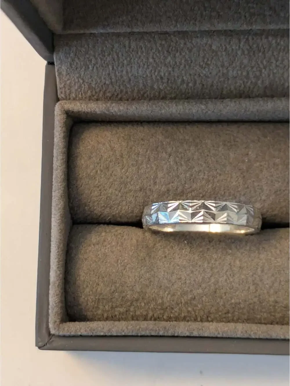 1960's italian sterling silver starburst band ring